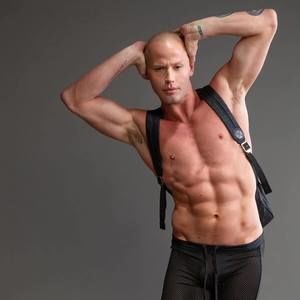 Meet your Posher, Jason